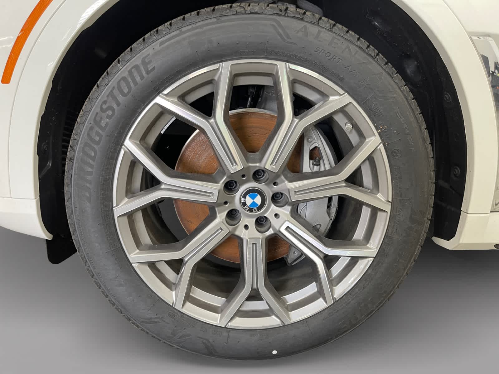 new 2026 BMW X7 car, priced at $95,800