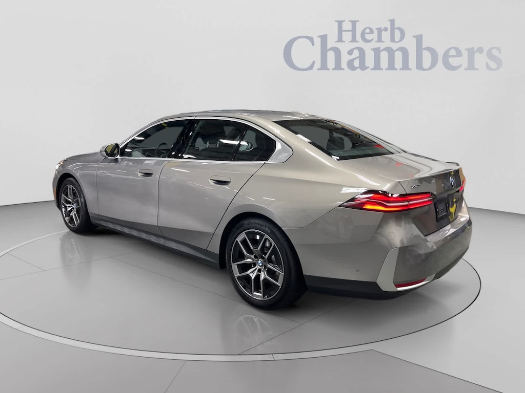 Used 2026 BMW 530i xDrive Sedan