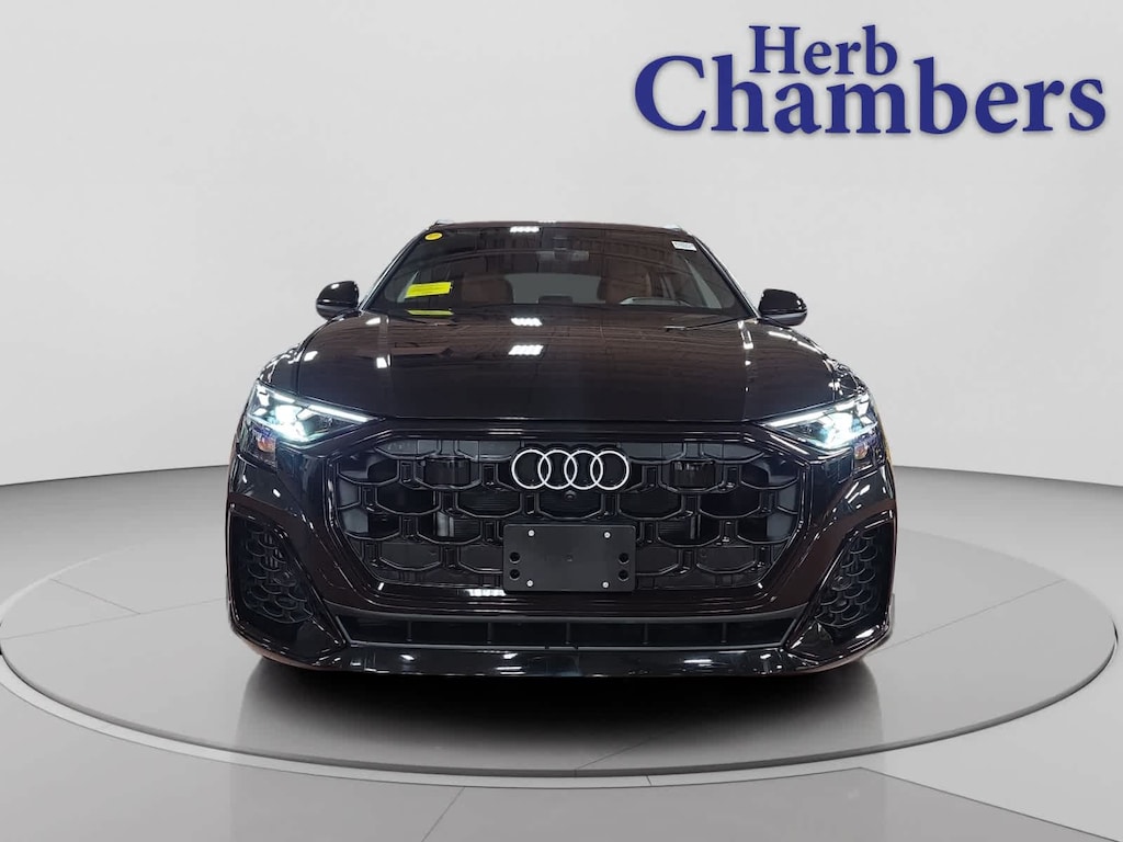 Used 2025 Audi Q8 55 Prestige SUV