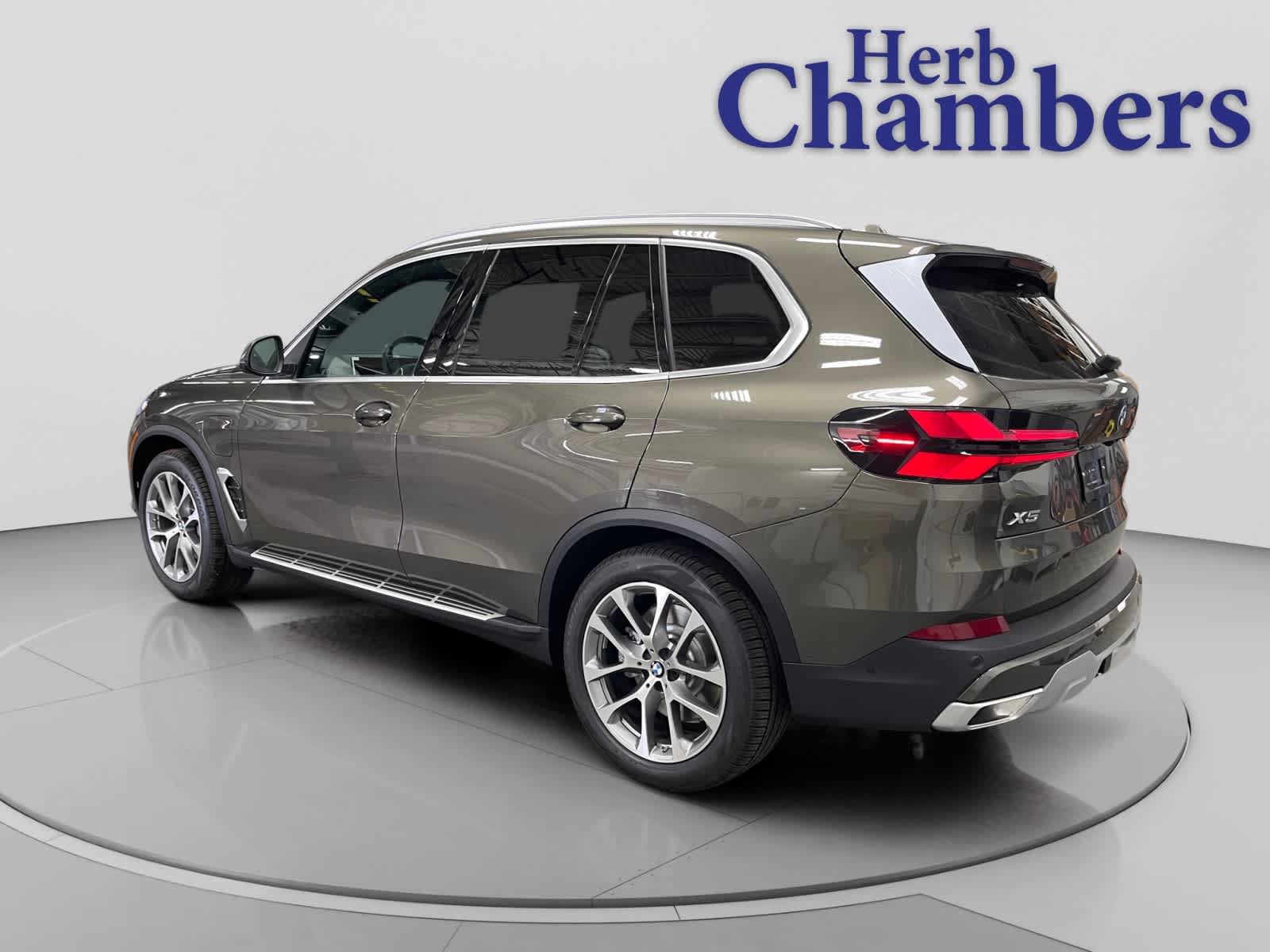 new 2026 BMW X5 PHEV car, priced at $86,700