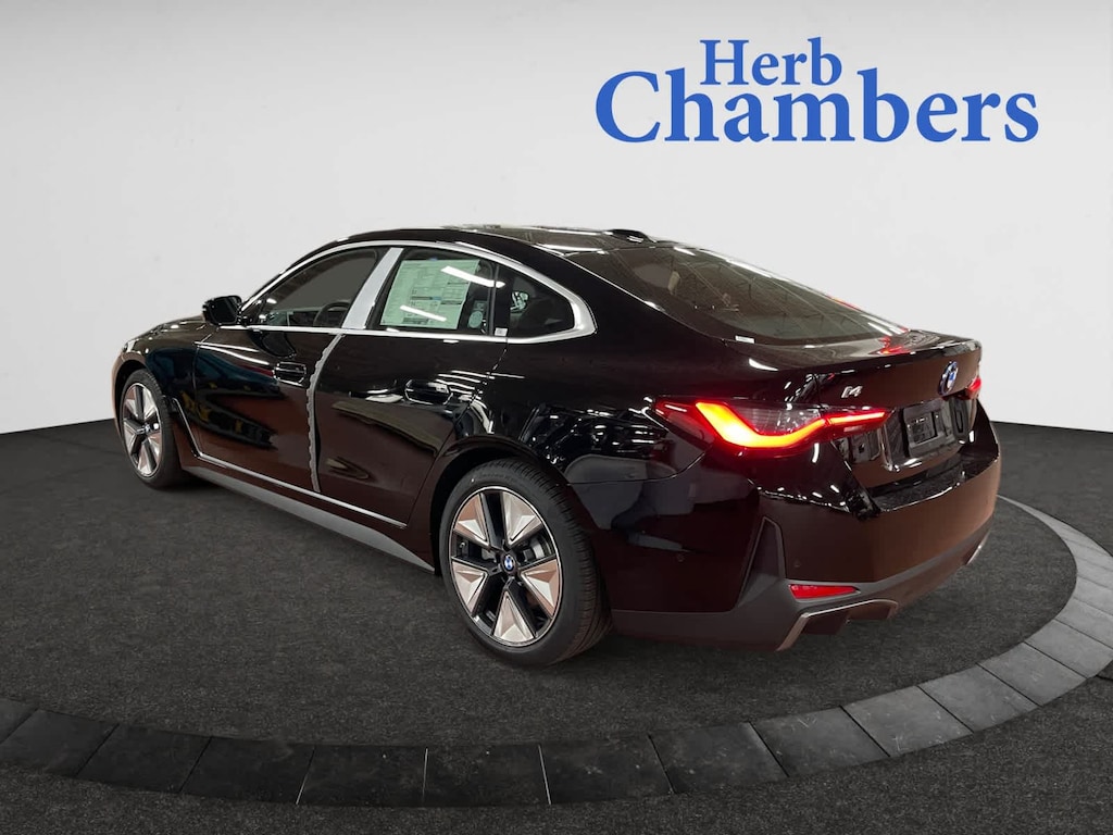 New 2025 BMW i4 xDrive40 Sedan