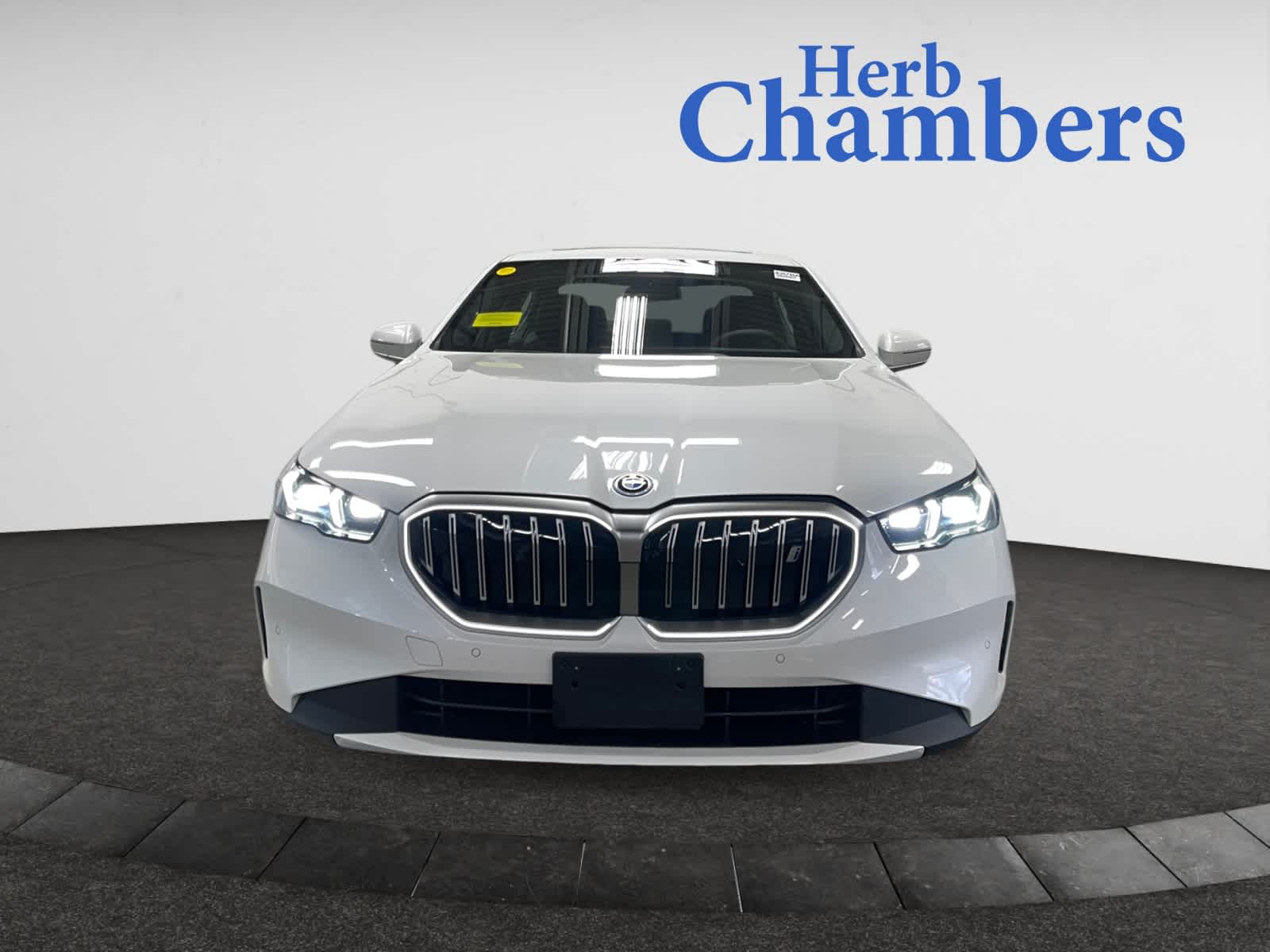 2026 Bmw i5 xDrive40 photo 2