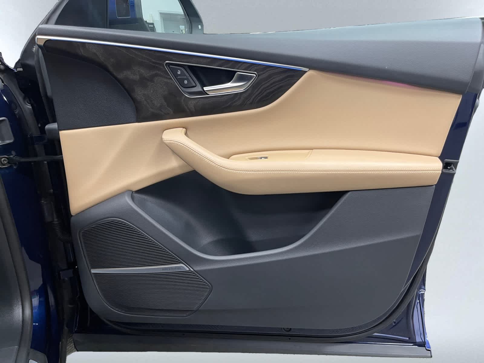 used 2022 Audi Q8 car, priced at $44,497