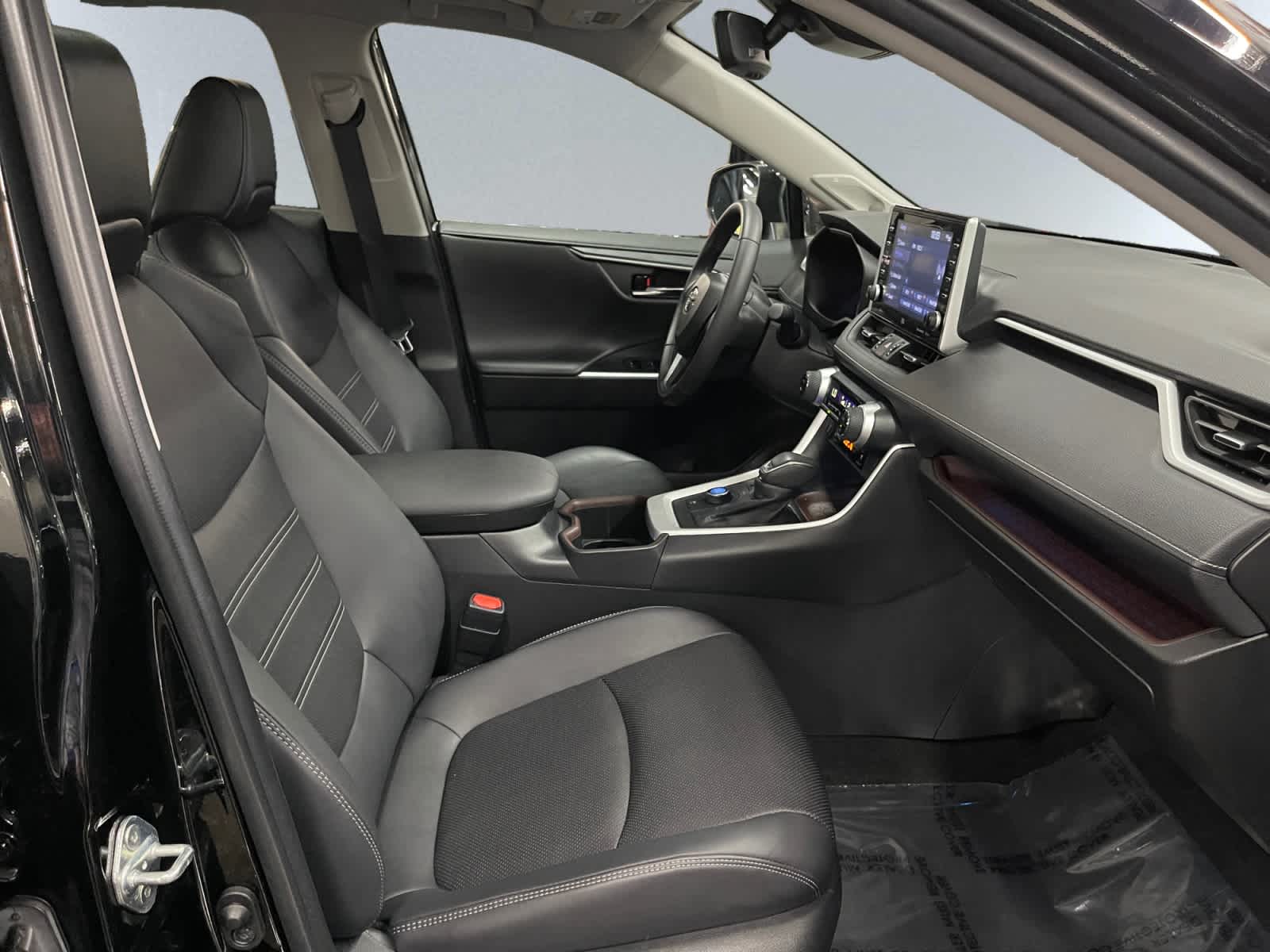 used 2022 Toyota RAV4 Hybrid car, priced at $37,497