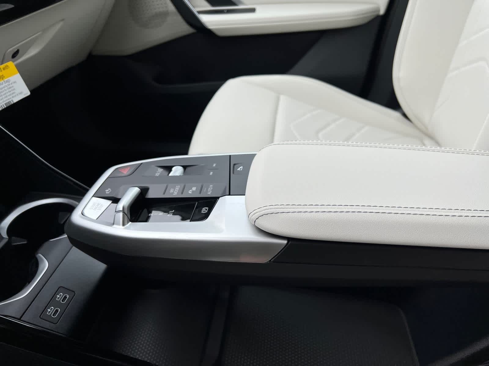 2026 BMW X1 XDrive28i - Photo 11