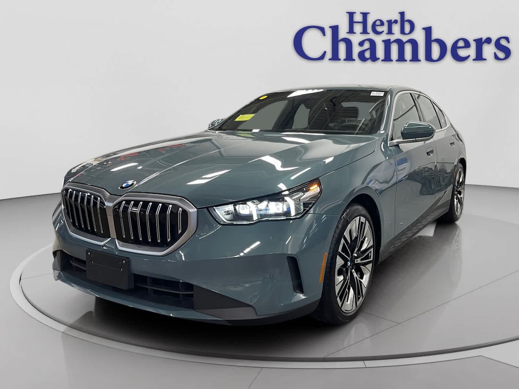 Certified 2025 BMW 530i xDrive Sedan
