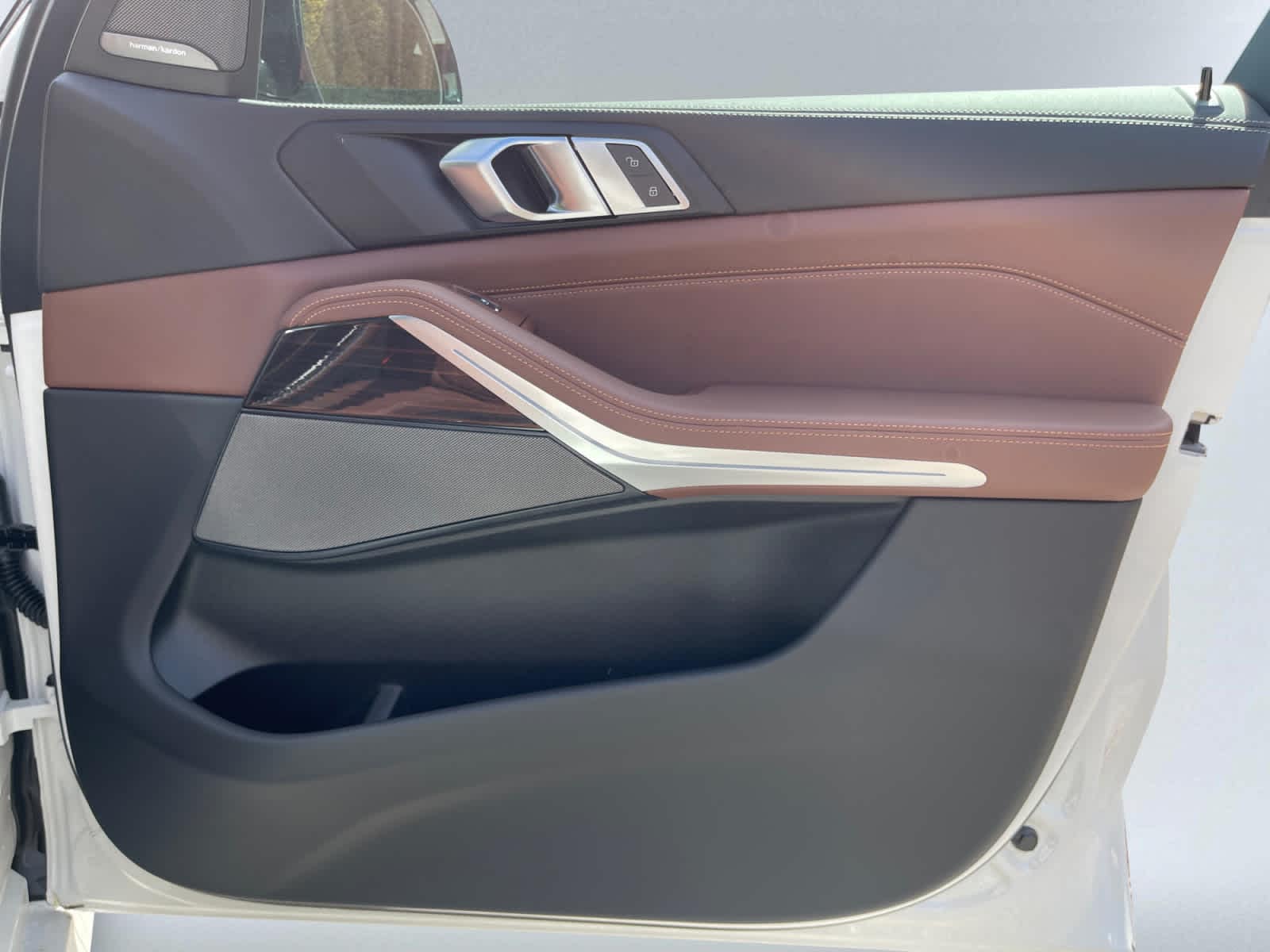 new 2026 BMW X5 PHEV car, priced at $89,550