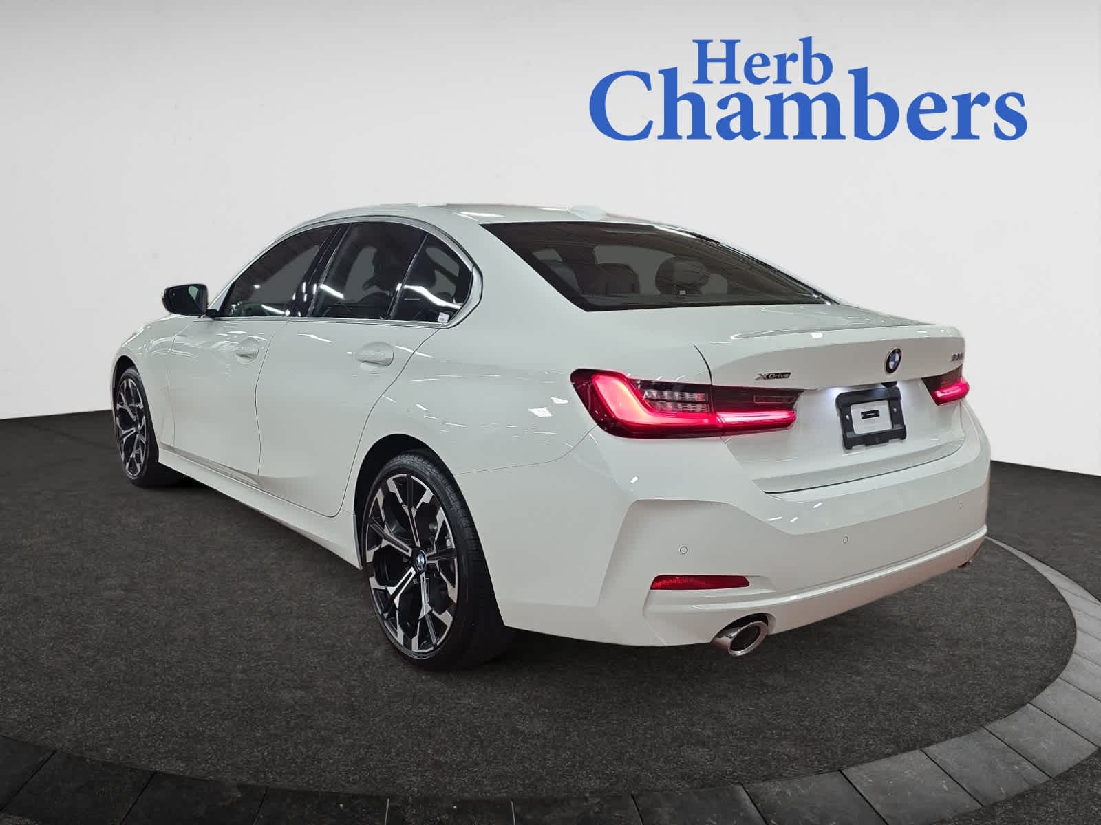 2025 Bmw 330i xDrive photo 4