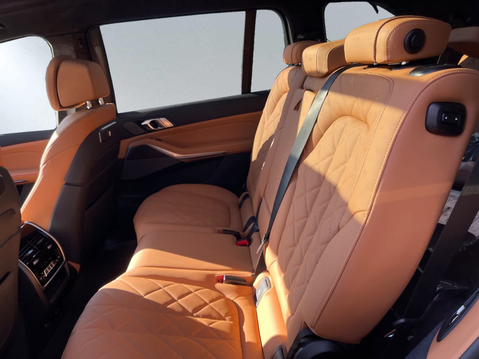 new 2026 BMW X7 car, priced at $99,755