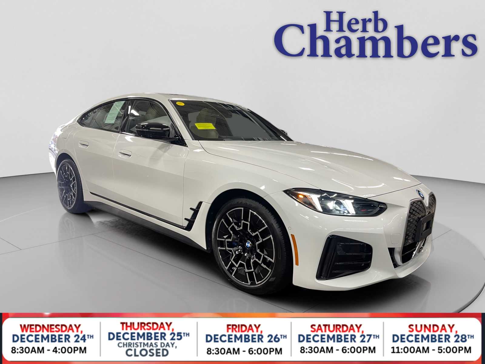 2025 BMW i4 40's photo