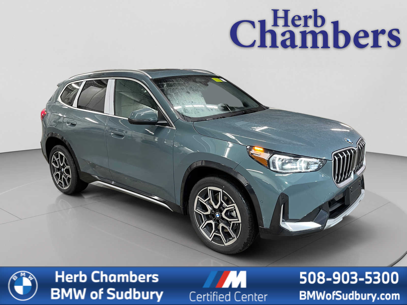 2026 BMW X1 28i's photo