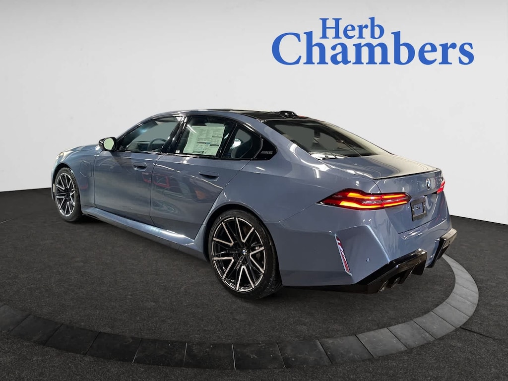 New 2026 BMW M5 Sedan