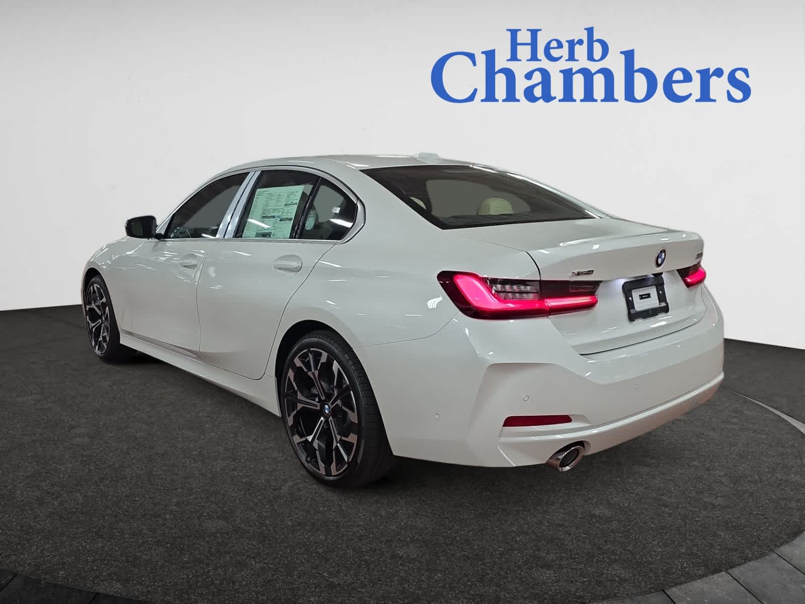 2025 Bmw 330i xDrive photo 4