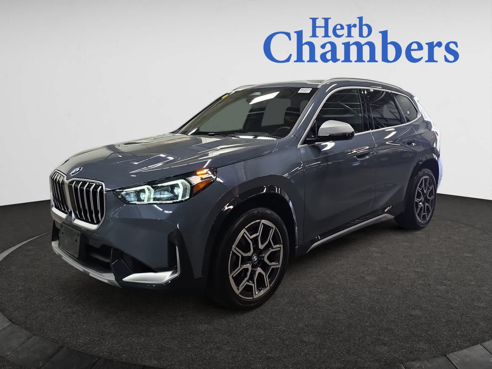 2023 Bmw X1 XDrive28i photo 3