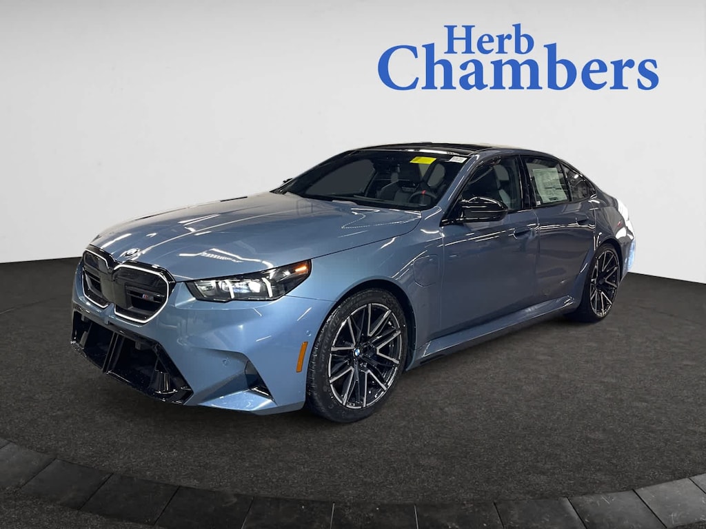 New 2026 BMW M5 Sedan