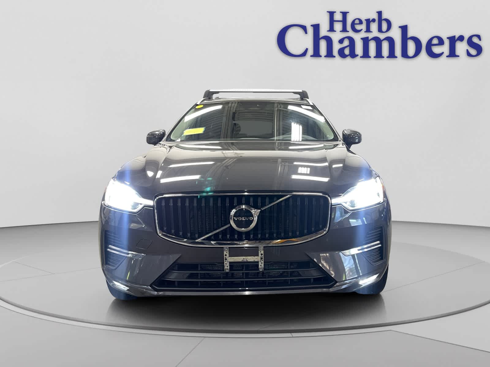 used 2022 Volvo XC60 car, priced at $22,497