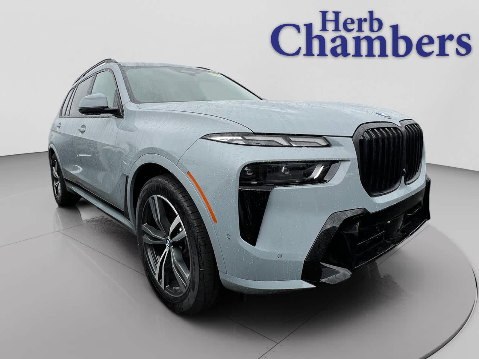 new 2026 BMW X7 car, priced at $102,450