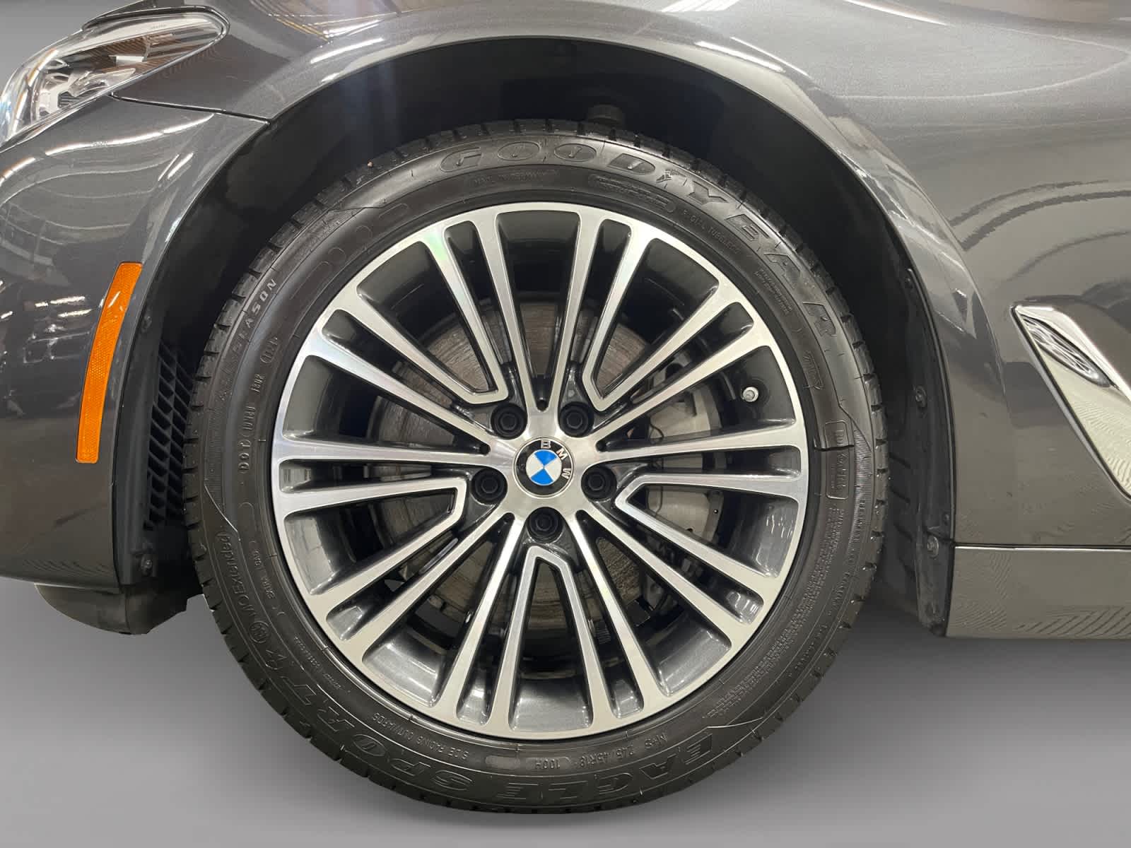used 2020 BMW 540i car, priced at $35,197