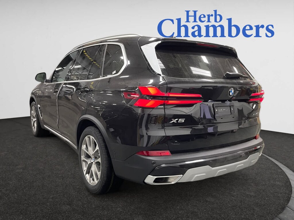 New 2026 BMW X5 xDrive40i SUV