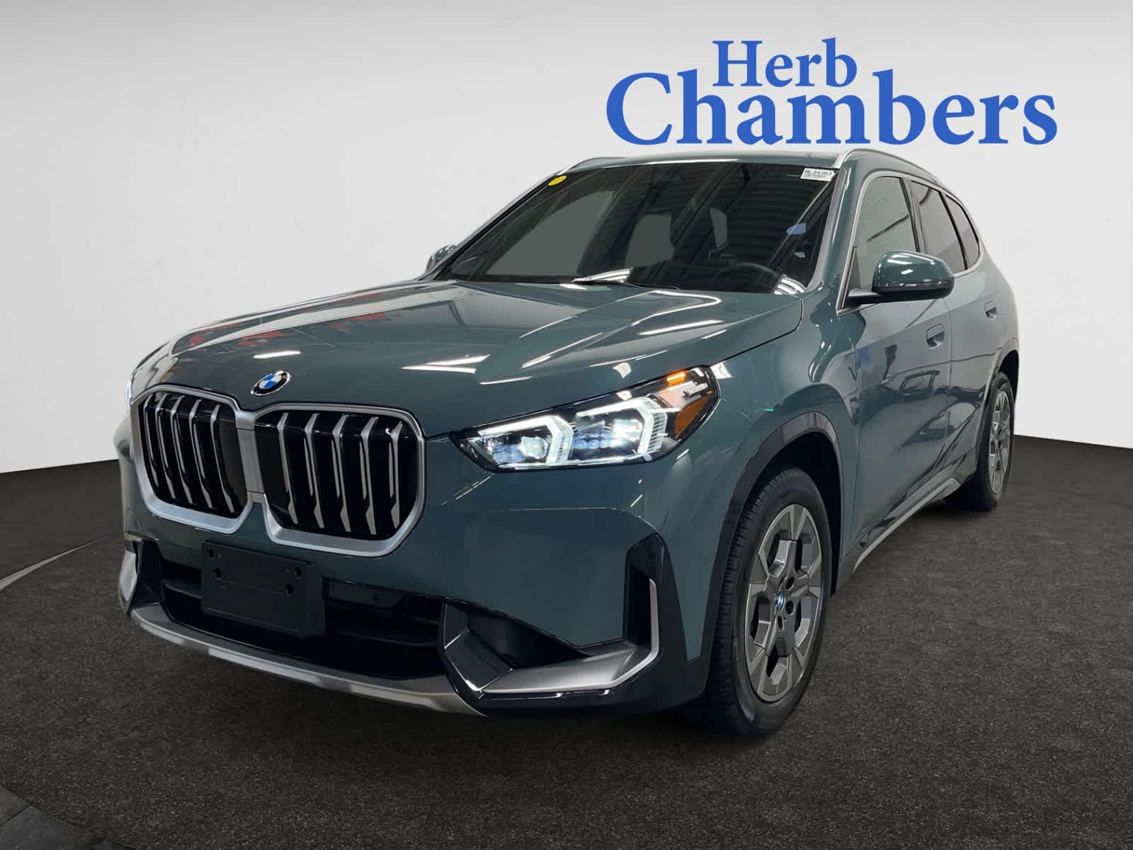 2025 Bmw X1 XDrive28i photo 3
