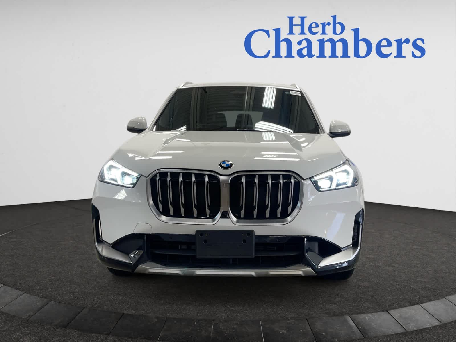 2025 Bmw X1 XDrive28i photo 2