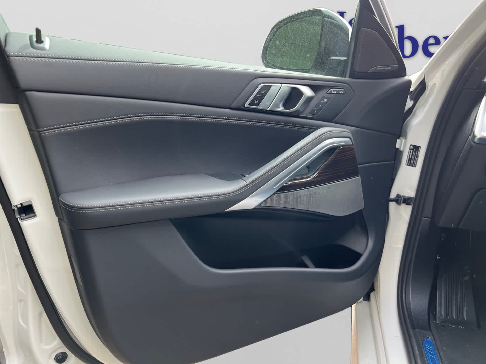 new 2027 BMW X6 car, priced at $80,800