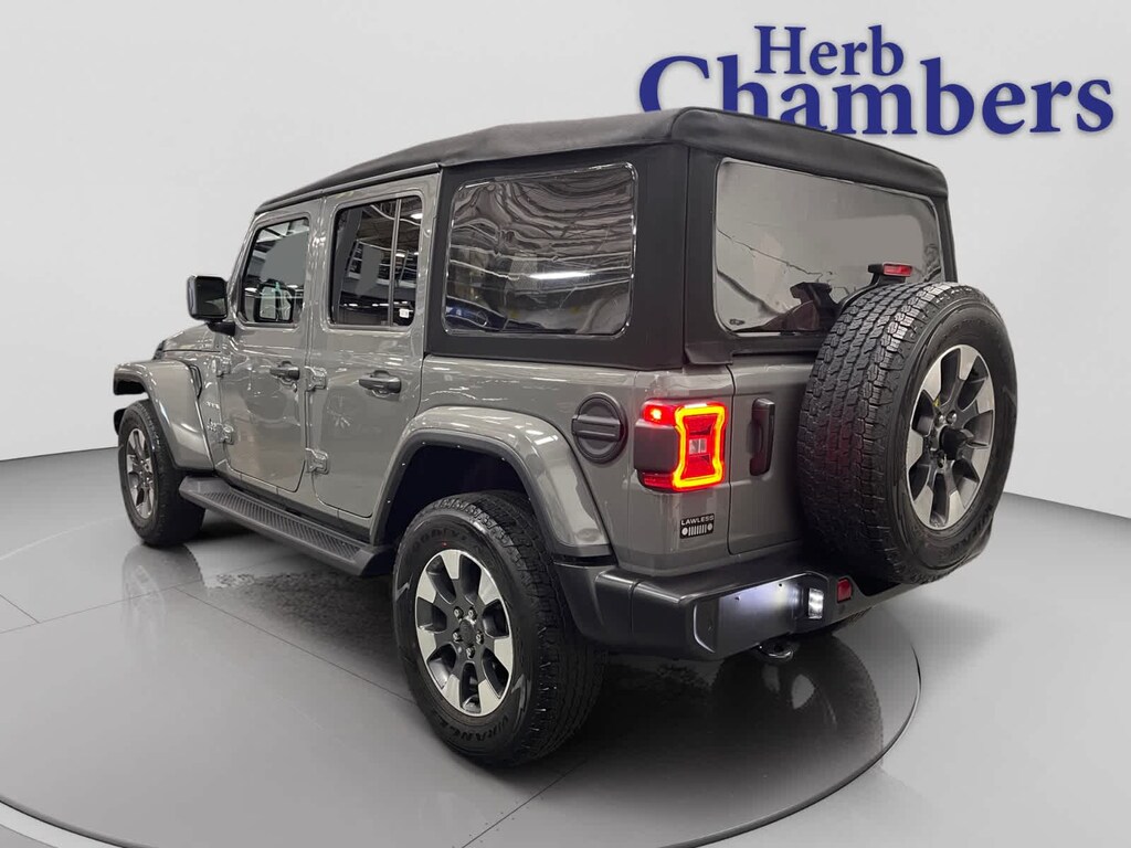 Used 2022 Jeep Wrangler Unlimited Sahara SUV