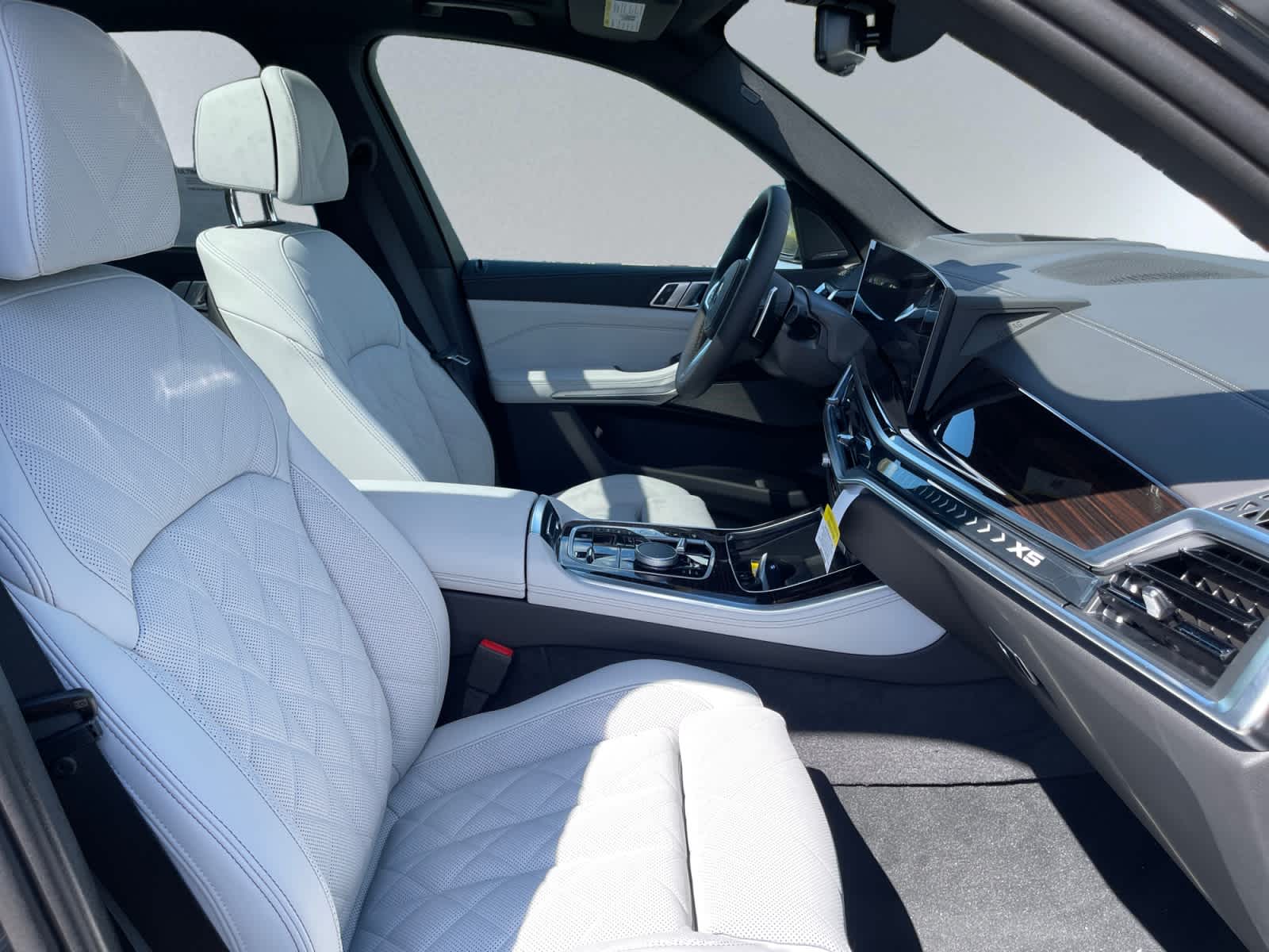 new 2026 BMW X5 PHEV car, priced at $92,200