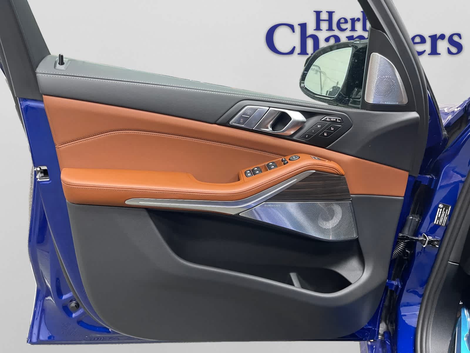 new 2026 BMW X7 car, priced at $131,850