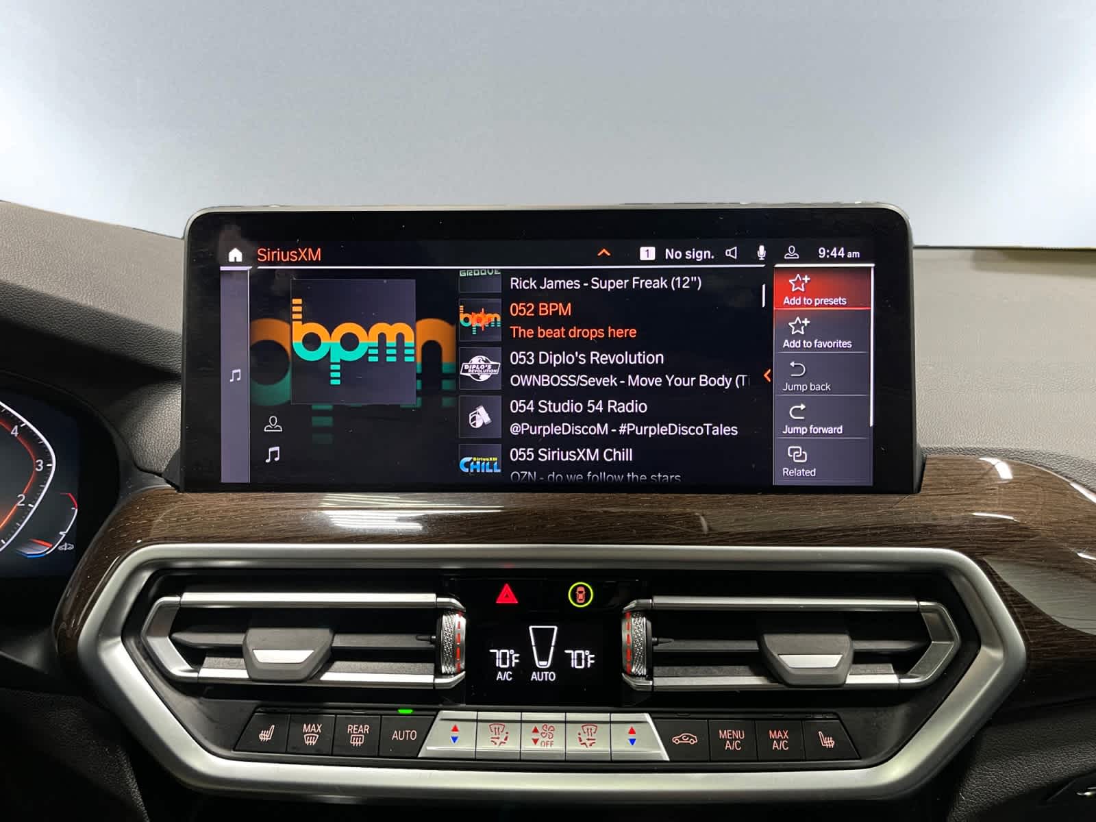 used 2024 BMW X4 car, priced at $43,997