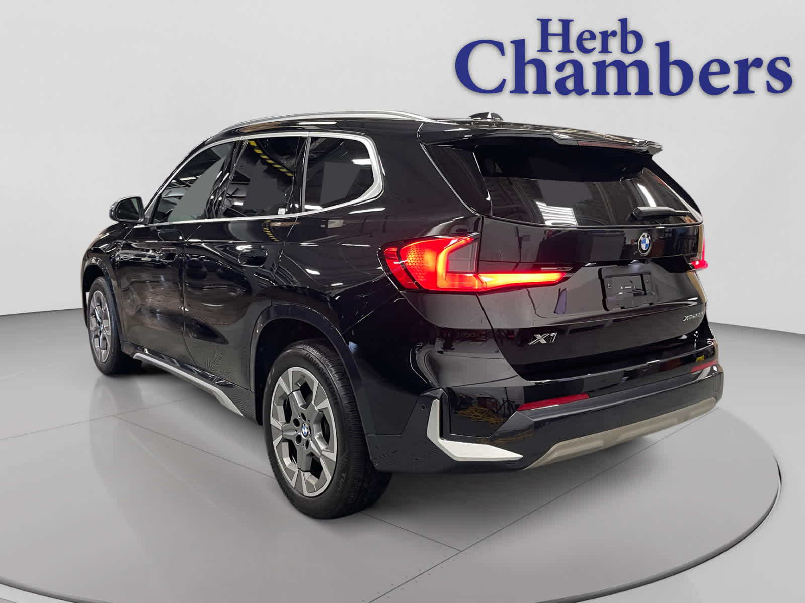 2025 Bmw X1 XDrive28i photo 2