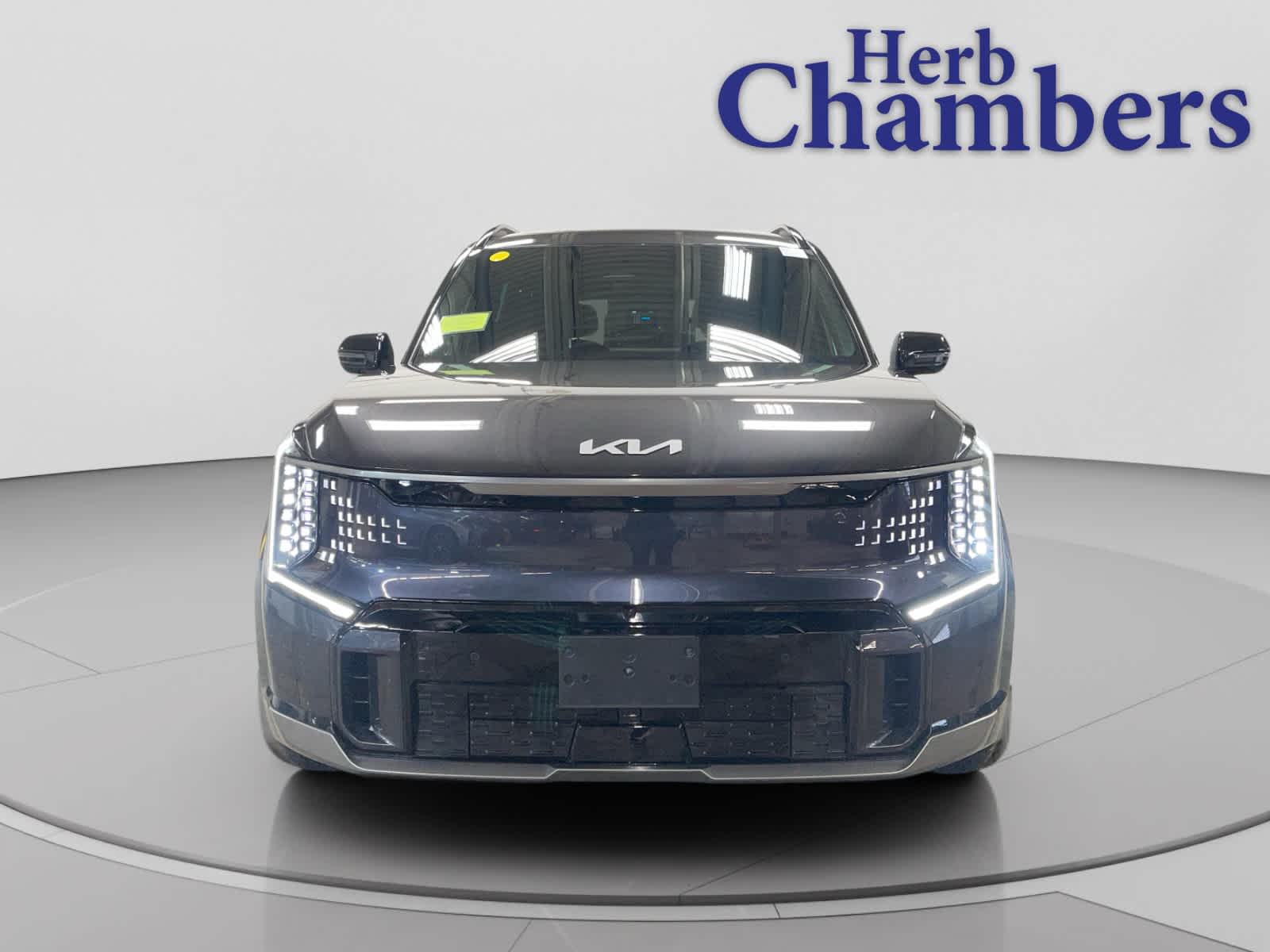 Used 2024 Kia Ev9 GT-Line with VIN KNDAEFS54R6035538 for sale in Sudbury, MA