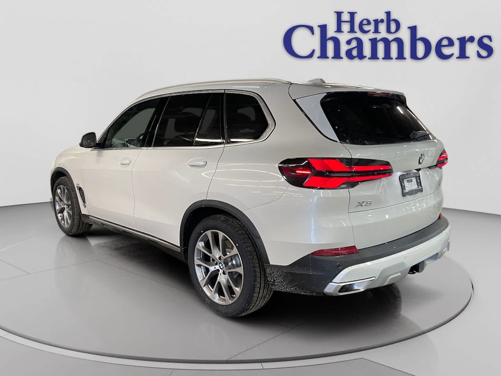 New 2026 BMW X5 xDrive40i SUV