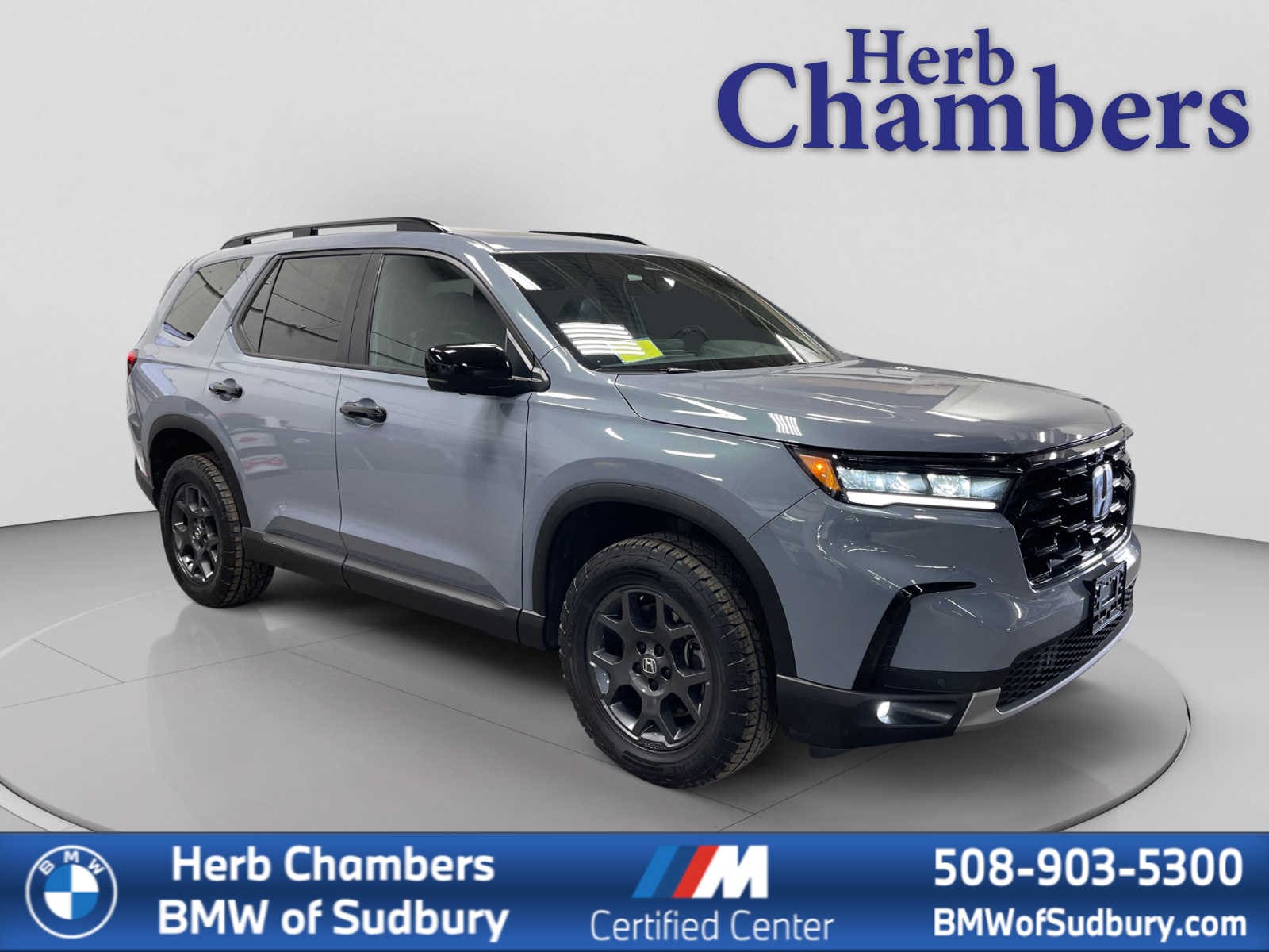 used 2025 Honda Pilot car, priced at $39,497