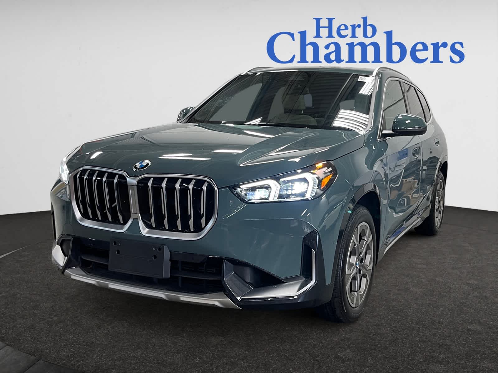 2025 Bmw X1 XDrive28i photo 2