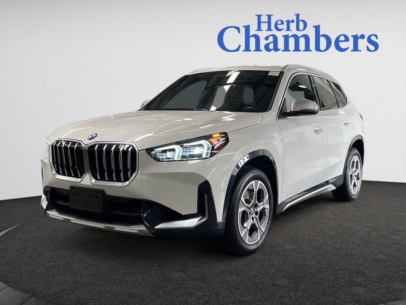 2023 Bmw X1 XDrive28i photo 2