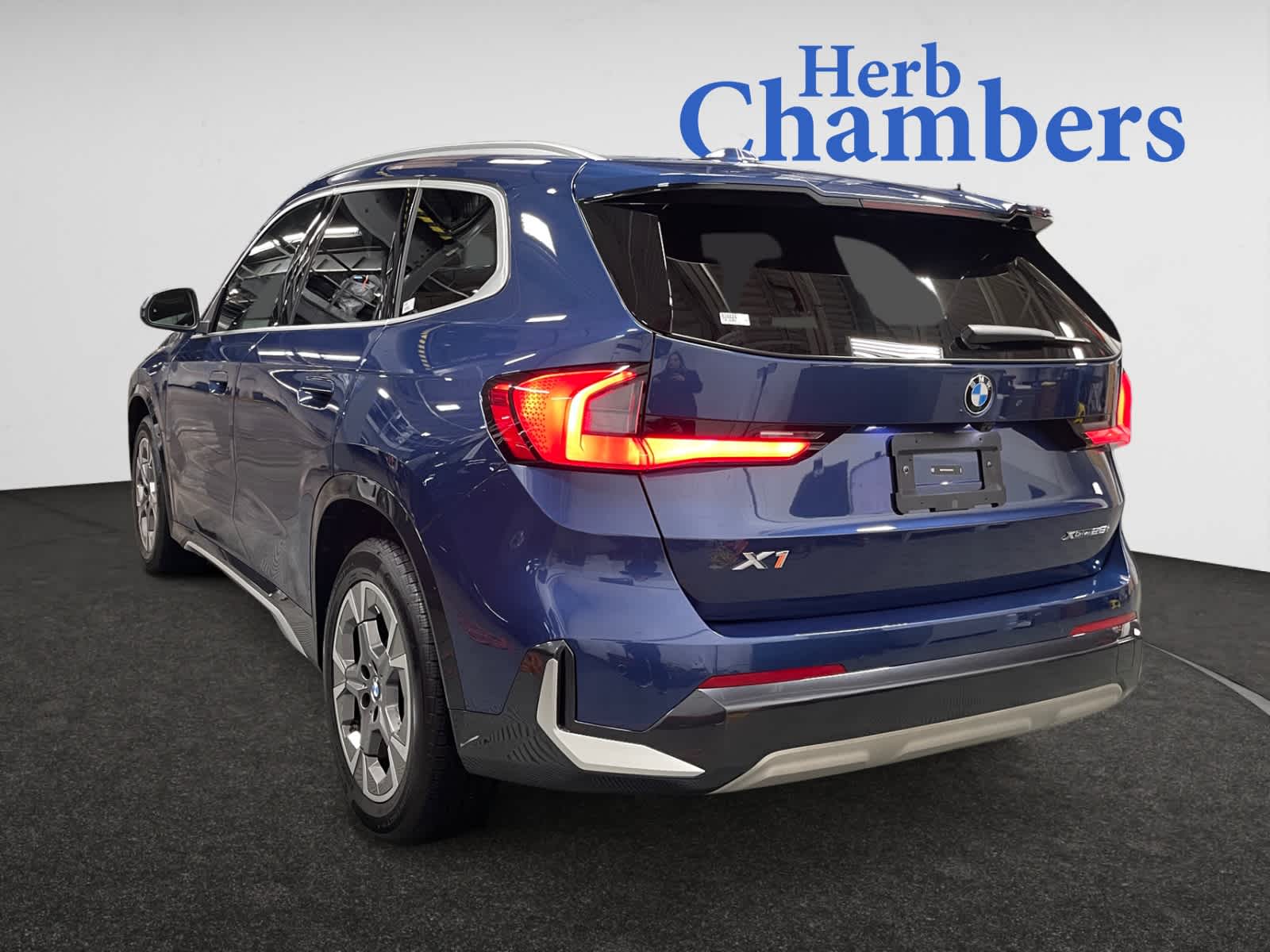 2025 Bmw X1 XDrive28i photo 4