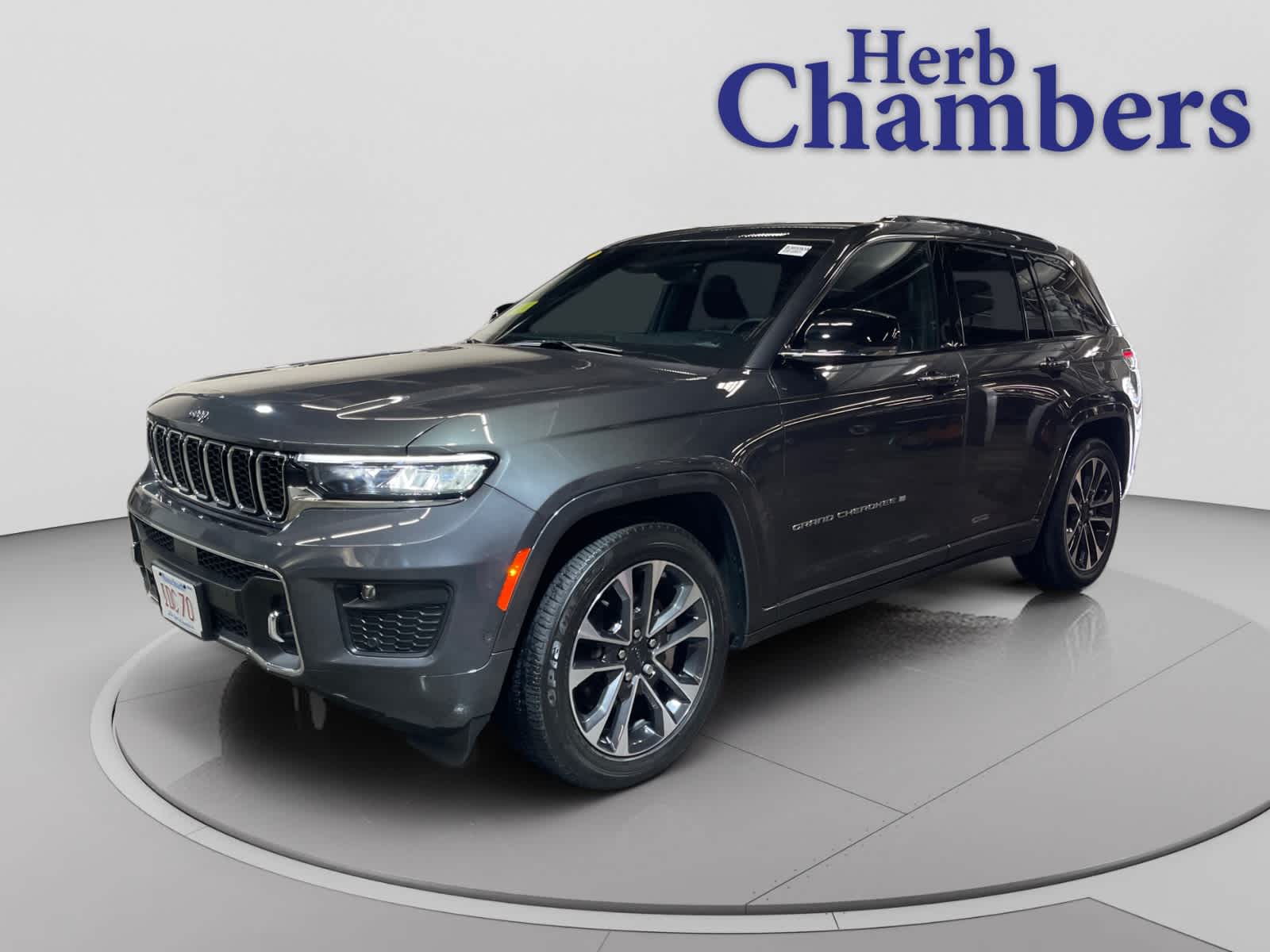 used 2022 Jeep Grand Cherokee car, priced at $36,997