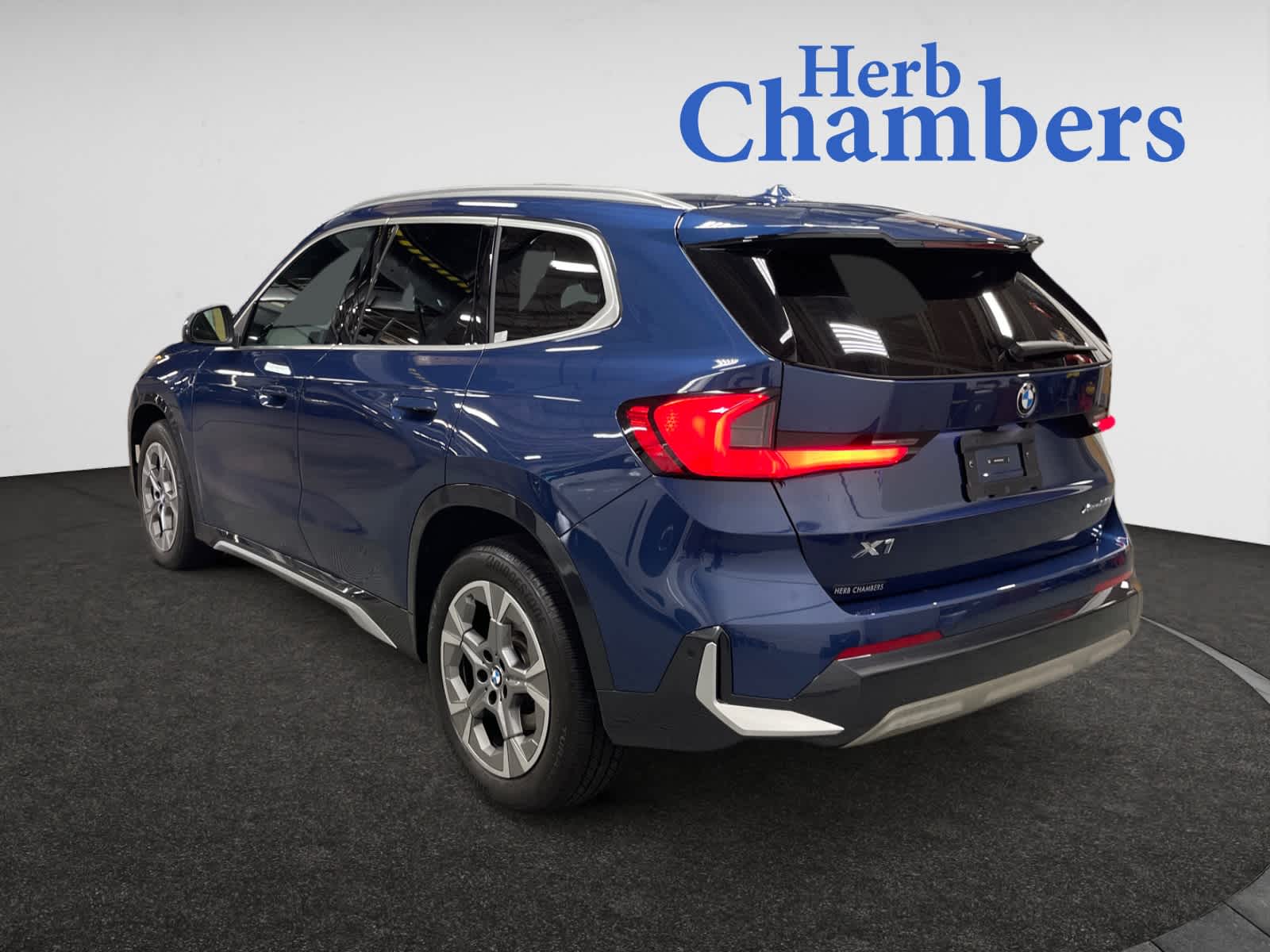 2025 Bmw X1 XDrive28i photo 4
