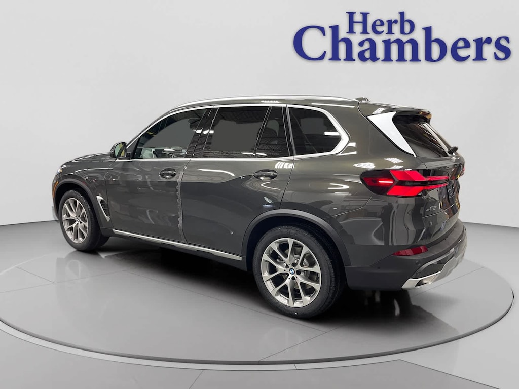 New 2026 BMW X5 xDrive40i SUV