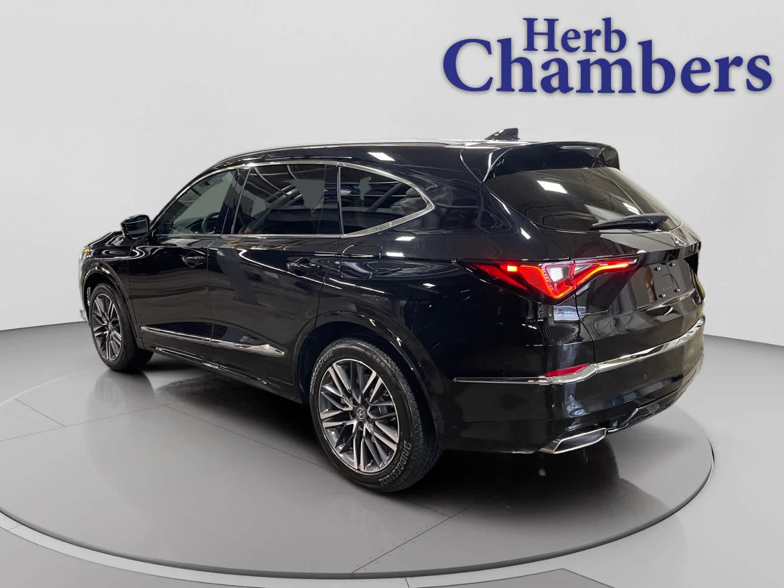 used 2026 Acura MDX car, priced at $58,967