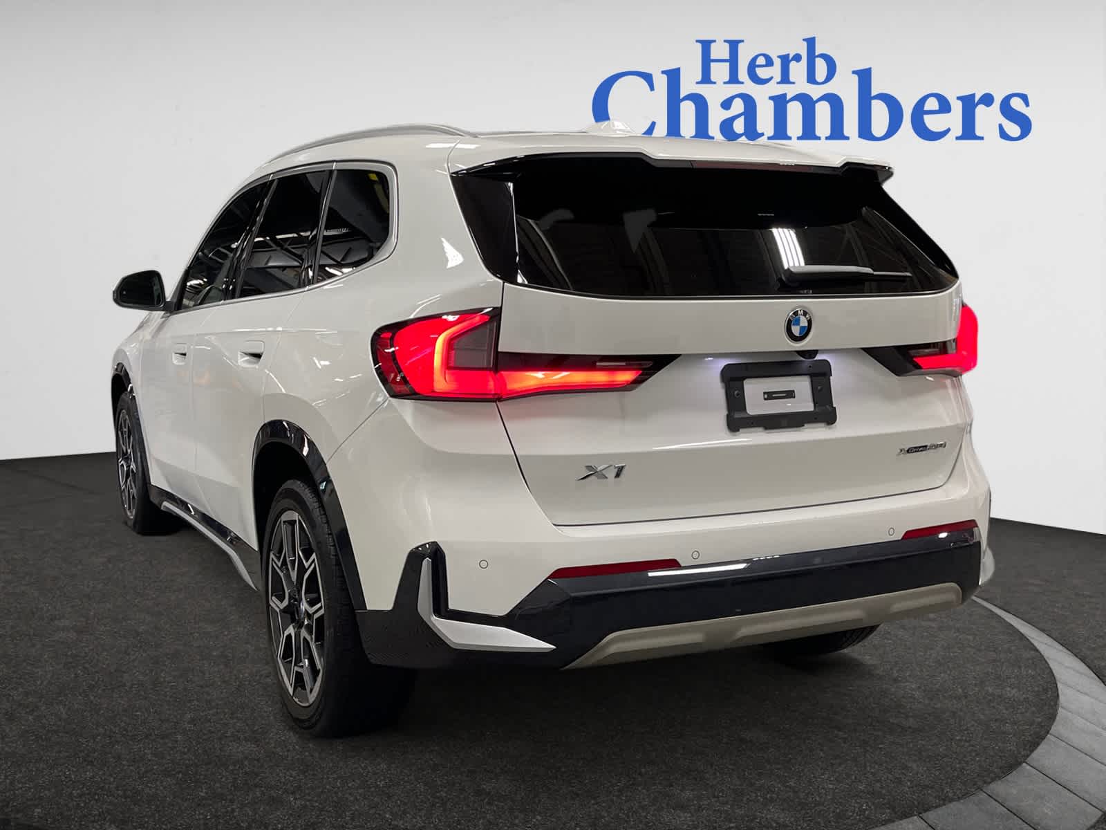 2025 Bmw X1 XDrive28i photo 4