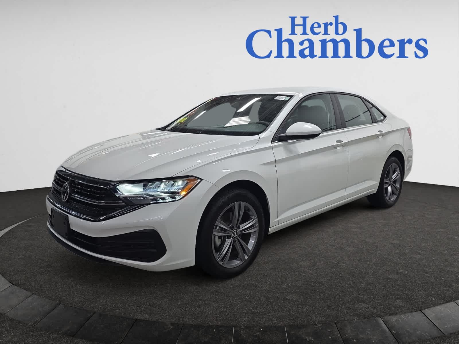 2023 Volkswagen Jetta 1.5T SE photo 3