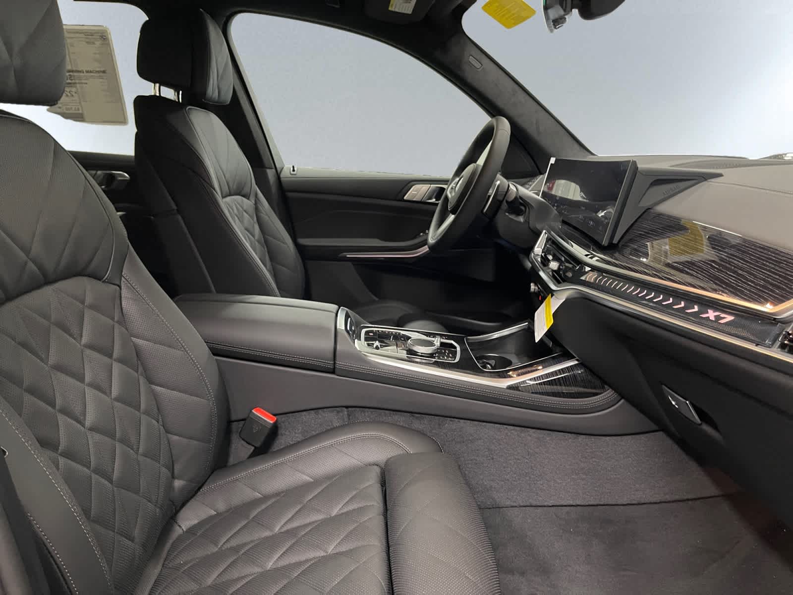 new 2027 BMW X7 car, priced at $93,300