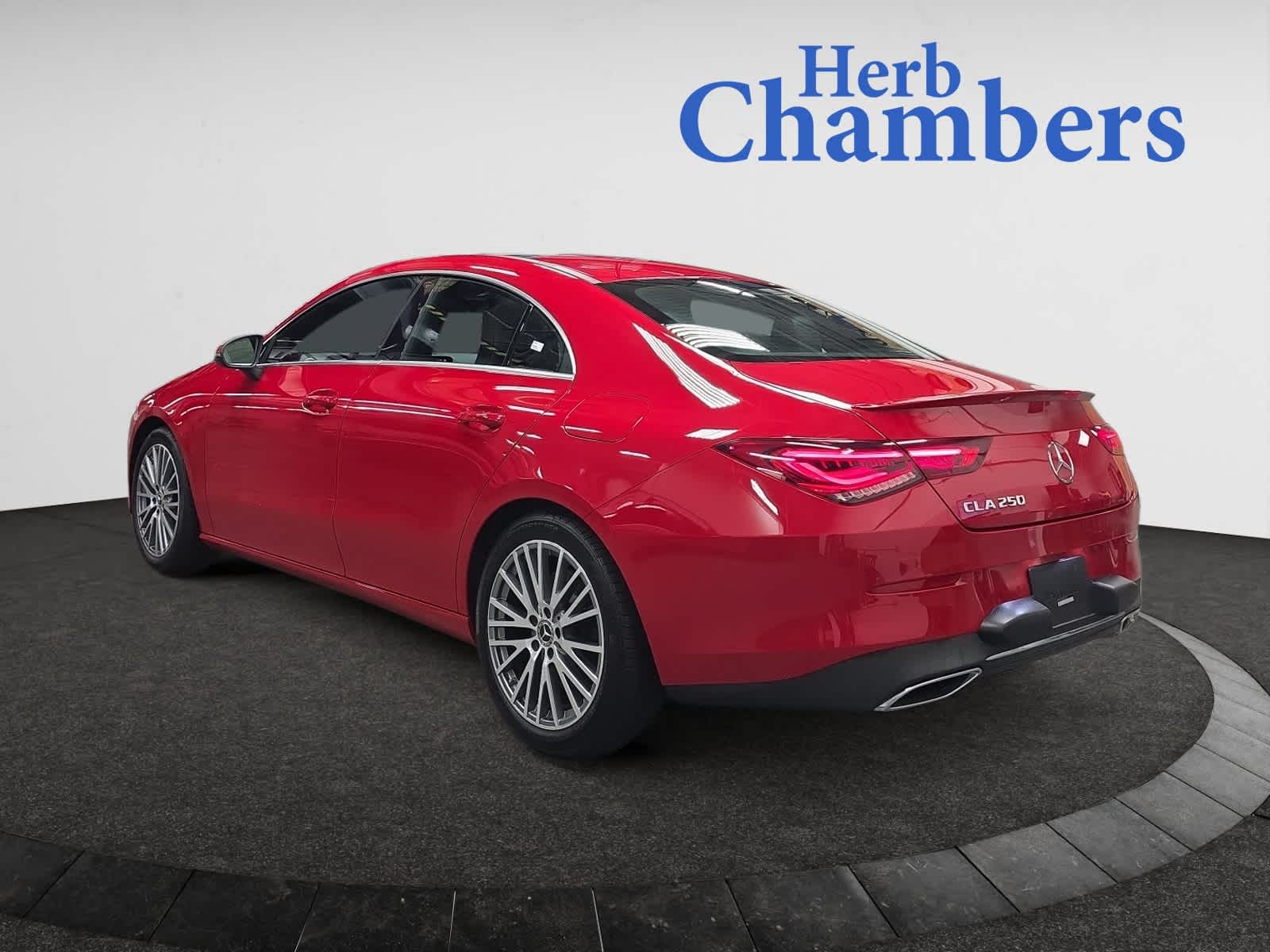 2020 Mercedes Benz CLA 250 photo 4