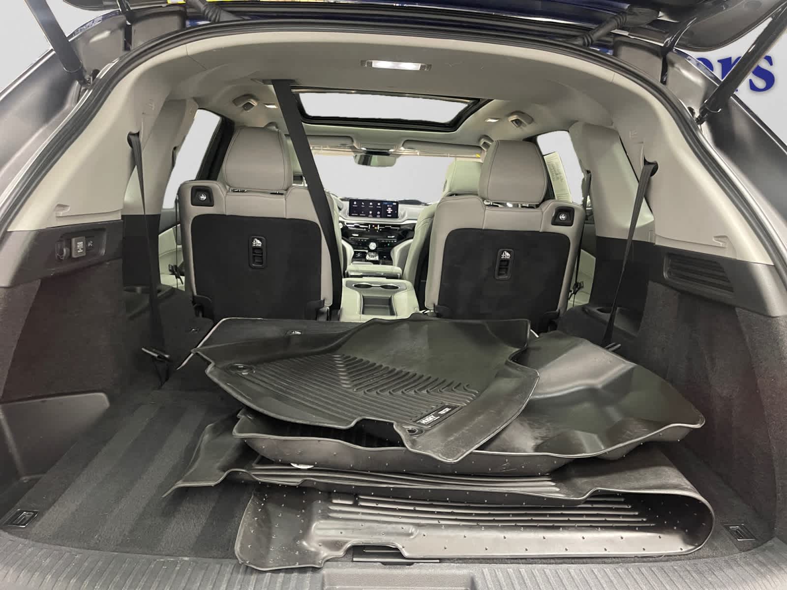 used 2022 Acura MDX car, priced at $32,997