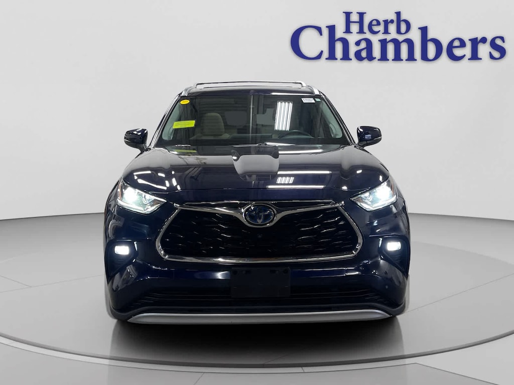 Used 2021 Toyota Highlander Hybrid Platinum SUV