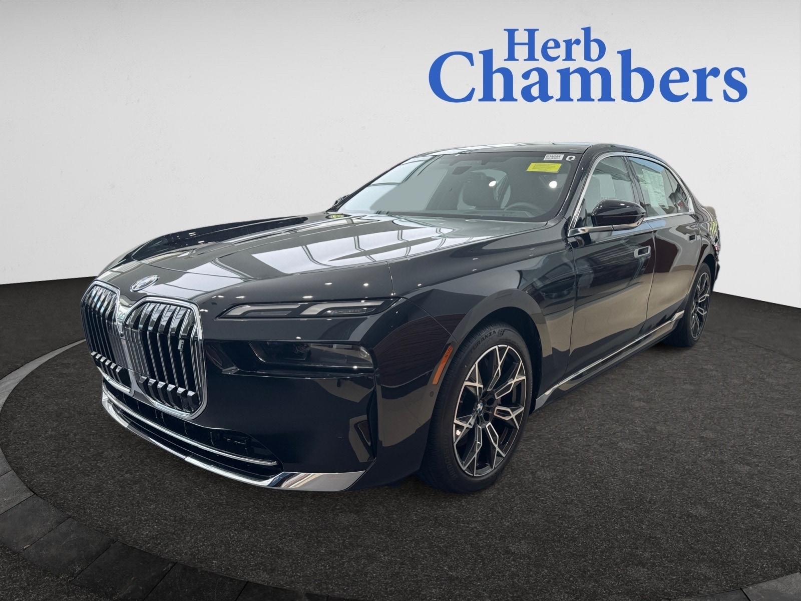 Used 2025 BMW i7 xDrive60 with VIN WBY53EJ07SCT50493 for sale in Sudbury, MA