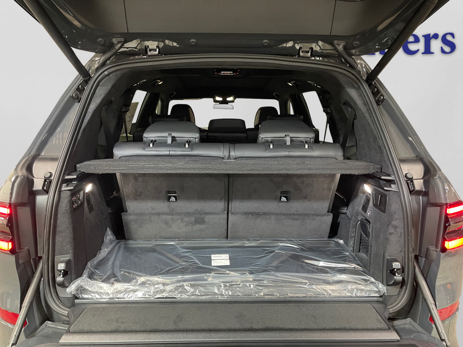 new 2026 BMW X7 car, priced at $103,805