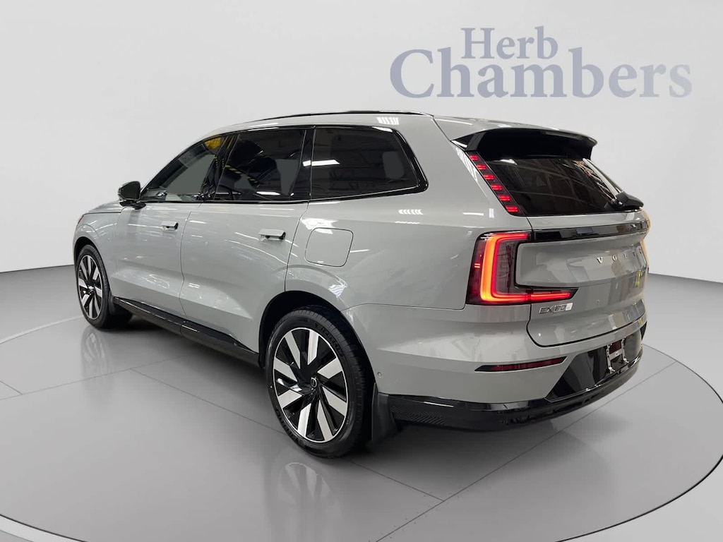 Used 2025 Volvo EX90 Twin Motor Performance Ultra 7-Seater SUV